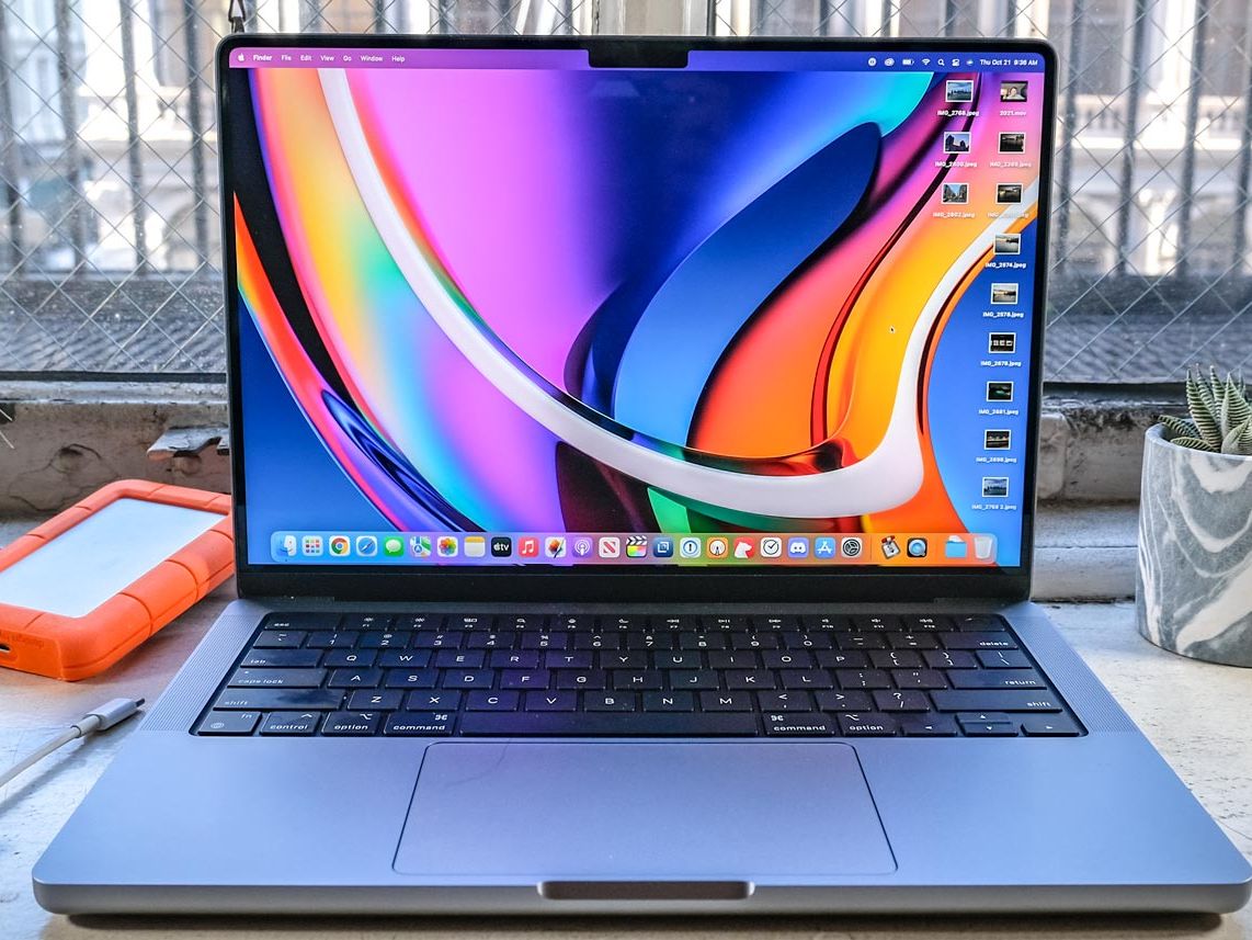Apple MACBOOK PRO '14' 2021