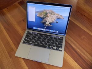 Apple MACBOOK PRO 13-INCH 2020